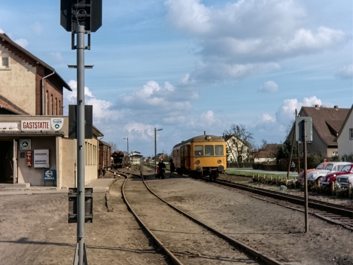 1975_0004n
